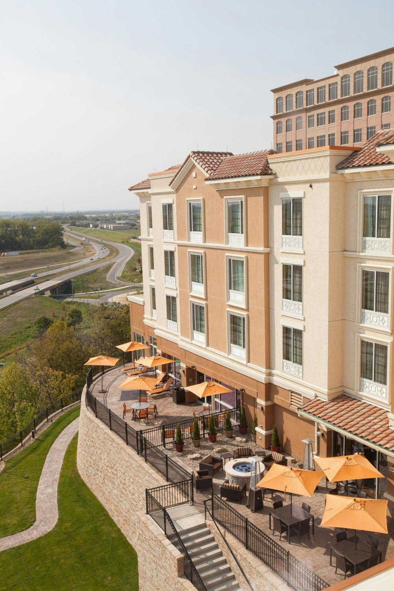 Courtyard Kansas City At Briarcliff Exterior foto